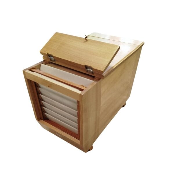 Cage à pinsons sans vitres latérales